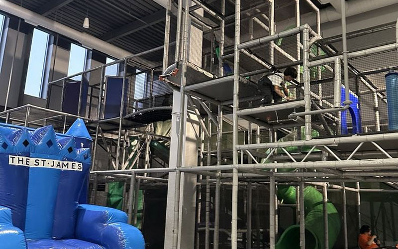 How a Barcelona Shopping Center Used a Playground to Boost Family Foot Traffic and Tenant Sales