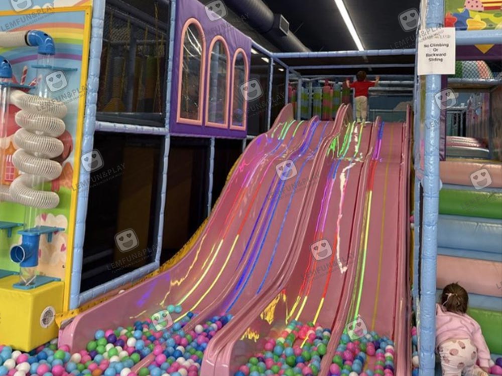 An Indoor Playground Idea in Los Angeles for “World of Candy Land”