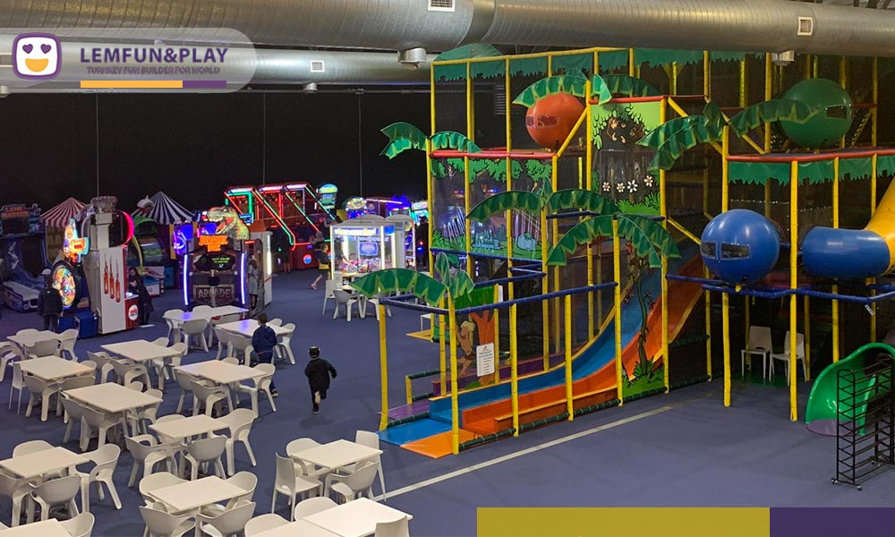 Designing the Ultimate Jungle Themed Playcenter Indoor Play Park in Singapore