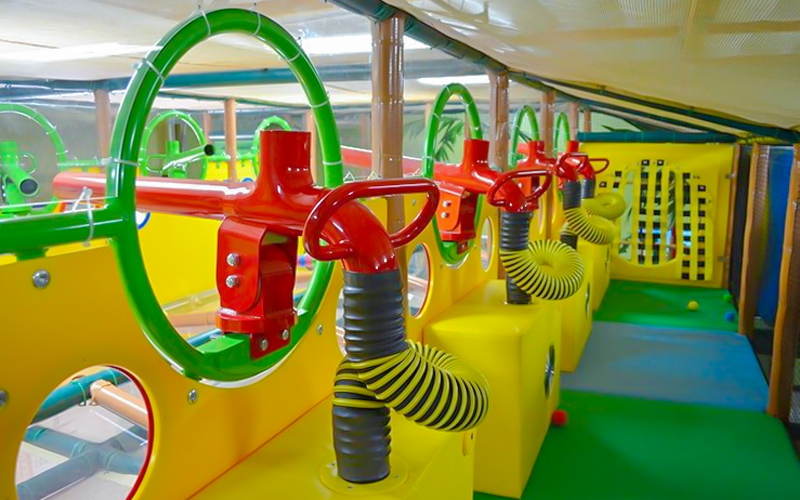 Ball Gun Play Equipment in Indoor Commercial Playground
