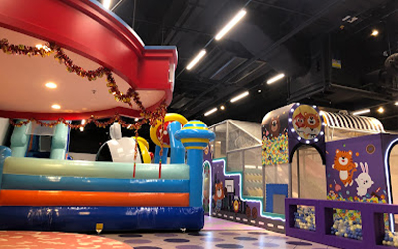 Inflatable Game Area for Kids in Commercial Mall Play Zone