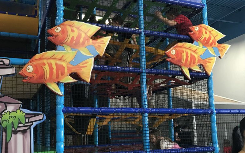Maze play structure inside a shopping mall indoor playground for kids