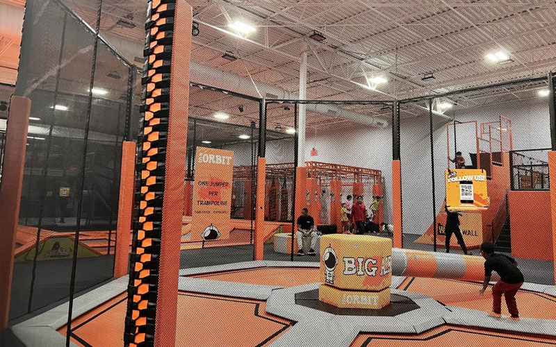 Trampoline wipe out game providing thrilling action in Alabama