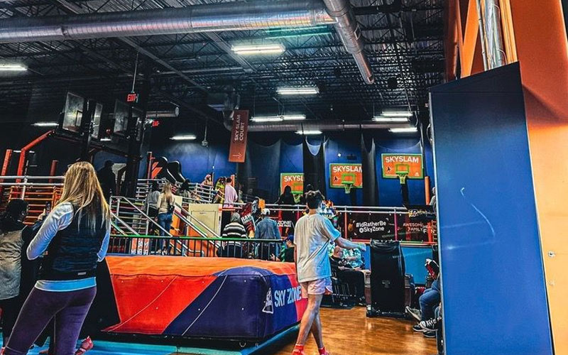 Safe landings with the trampoline air bag at this good trampoline park