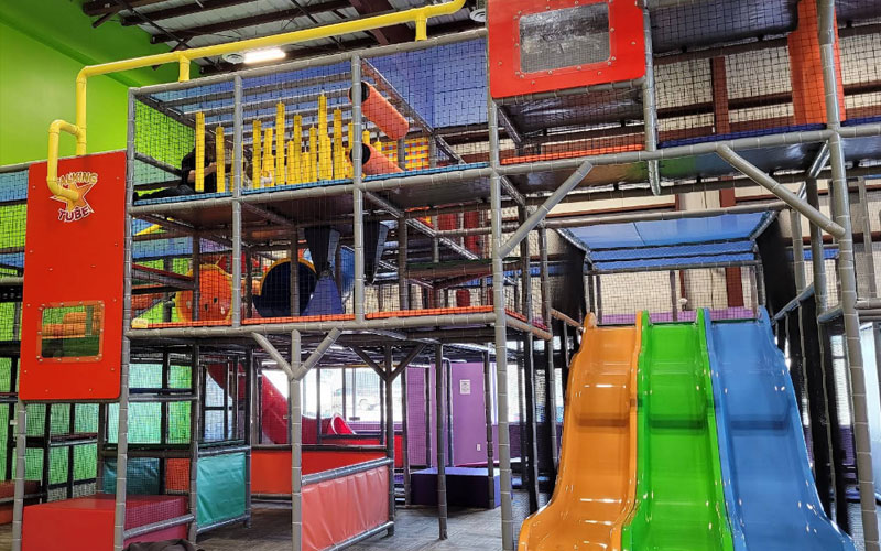 Maze play area designed for interactive fun in Oklahoma