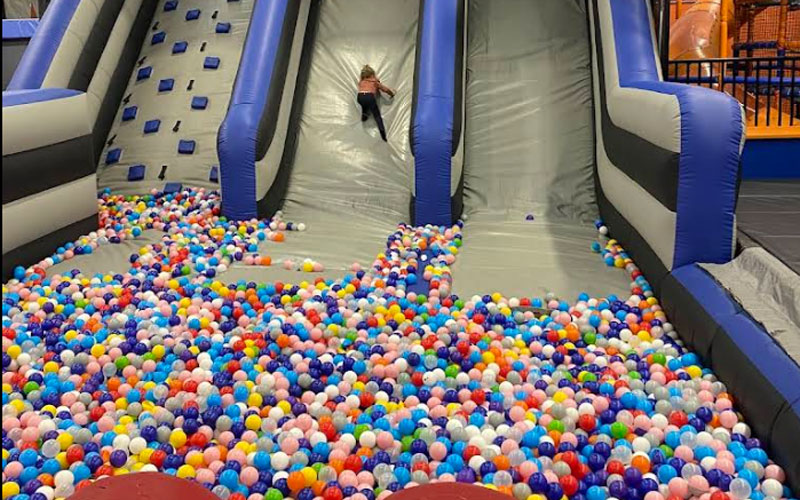Safe tricks and flips on the trampoline air bag