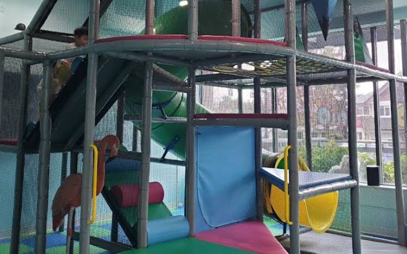 Maze play area designed for exploration and adventure