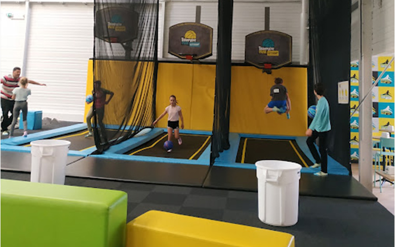 Trampoline basketball zone for teens to show their skills