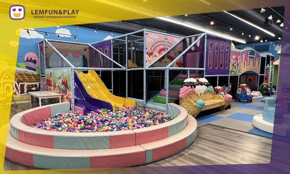 Panoramic view of a high-traffic Lemfun indoor playground project, illustrating the success of a turnkey solution for investors asking how to start an indoor playground business.