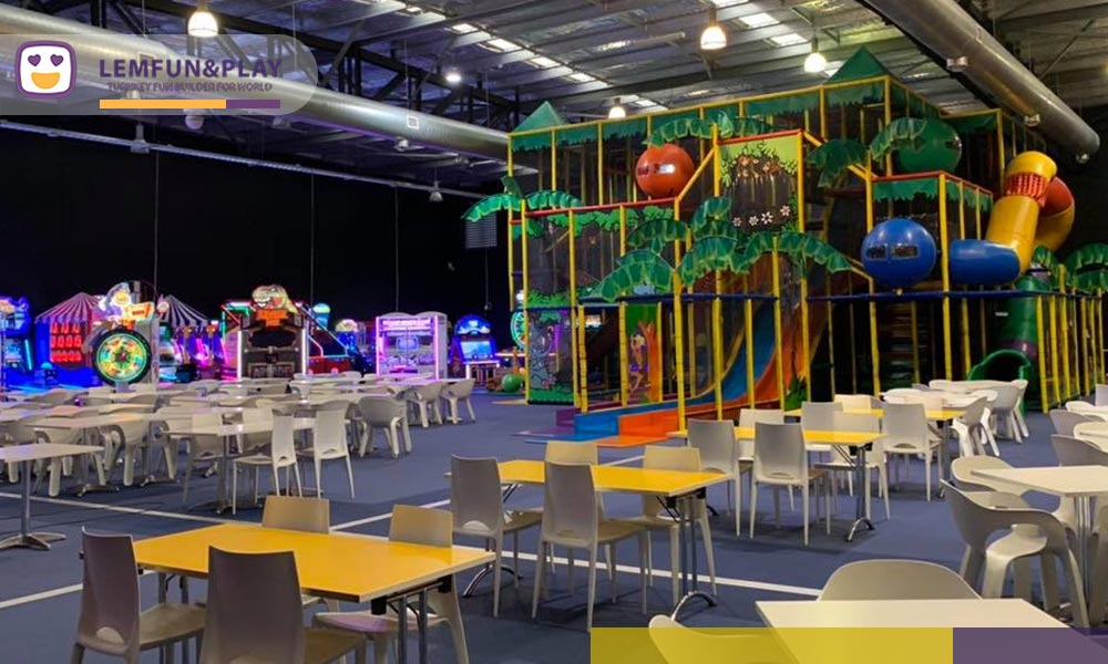 Ergonomic elevated dining area within the Jungle Themed Playcenter, designed with strategic sightlines to allow parental supervision across the entire 550sqm facility.