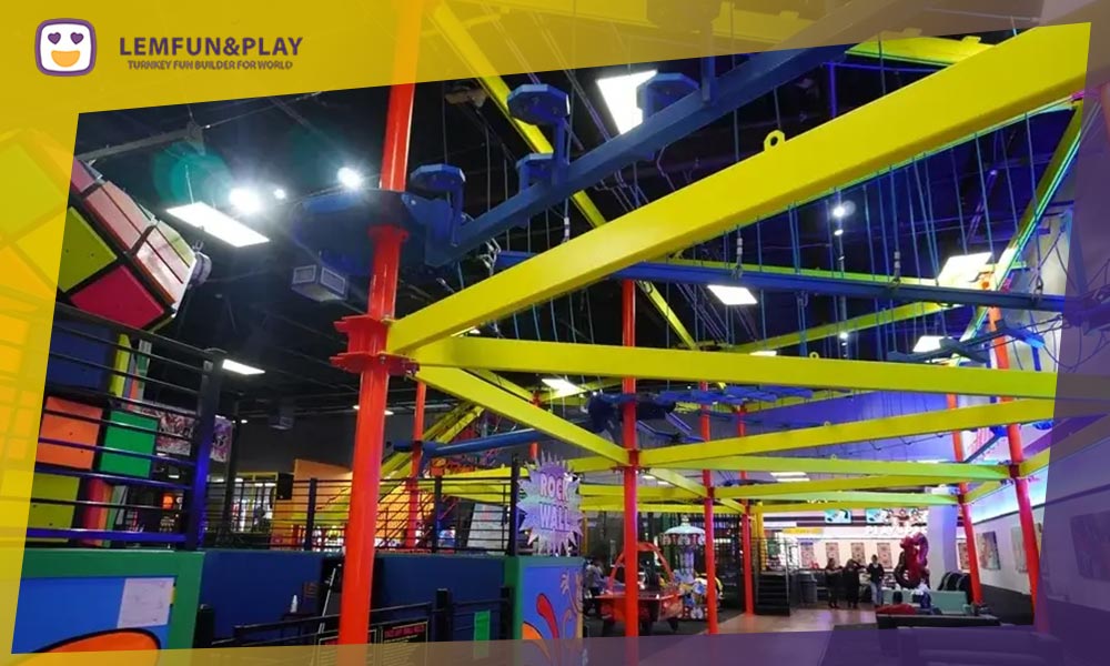 Professional high-altitude rope course and adventure game set for indoor trampoline park.