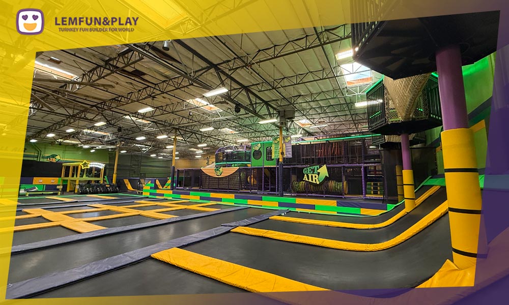 Comprehensive 3D overview of a 500sqm indoor trampoline park including Ninja Course, slides, and jump zones.