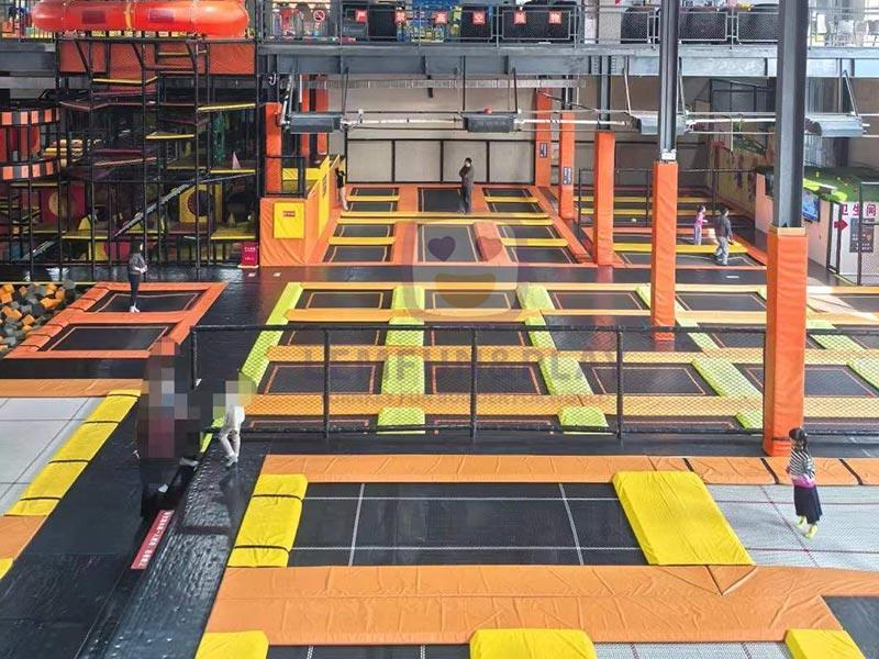 Newest Indoor Trampoline Park Game Set with Customization Design and Items for Sale